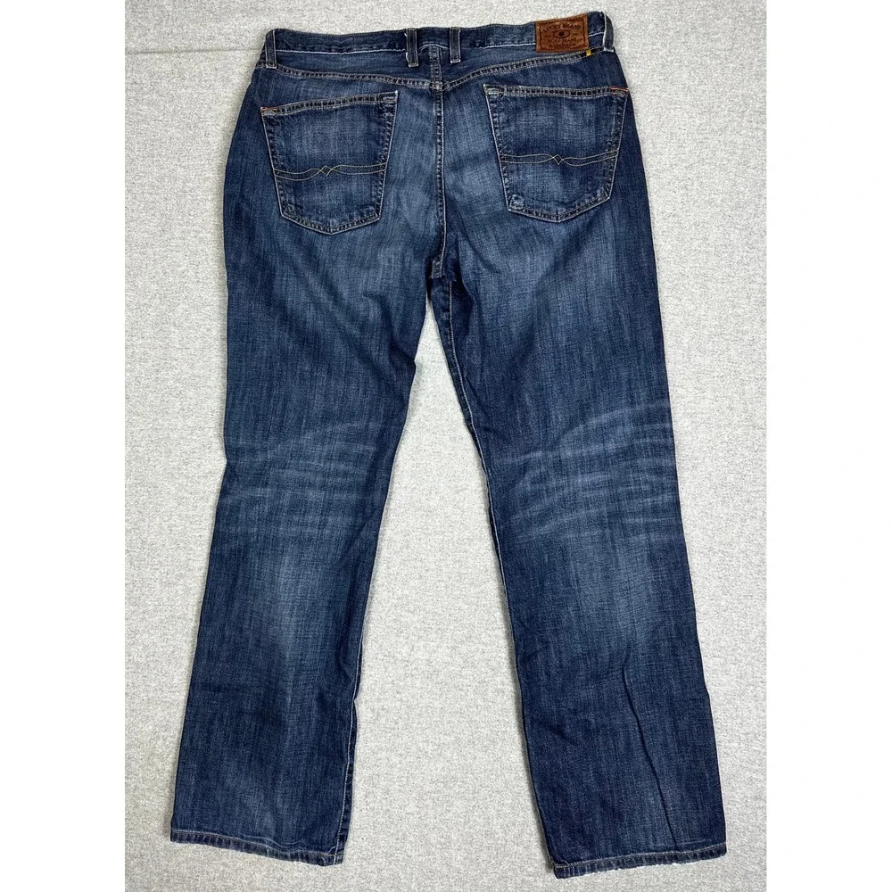 Lucky Brand 221 Original Straight Jeans Mens 36x32 Blue Medium Wash
